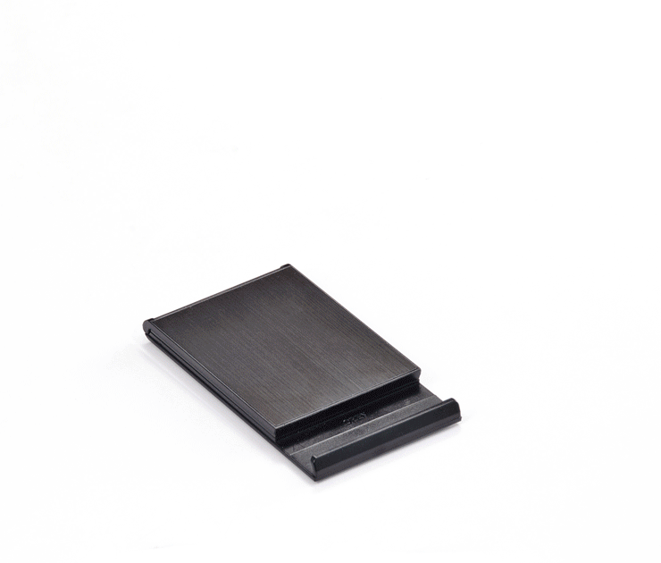スマホ タブレット折りたたみスタンド 薄型 軽量 カード式 アルミパネル ブラック 0 Stn017bkの販売商品 通販ならサンワダイレクト