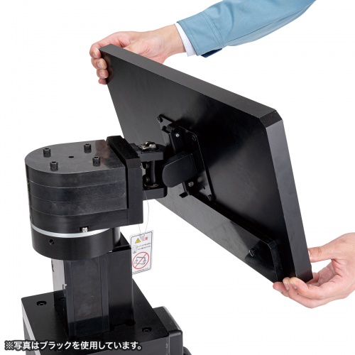 �C�ӂ̊p�x�Ńs�^�b�Ǝ~�܂�