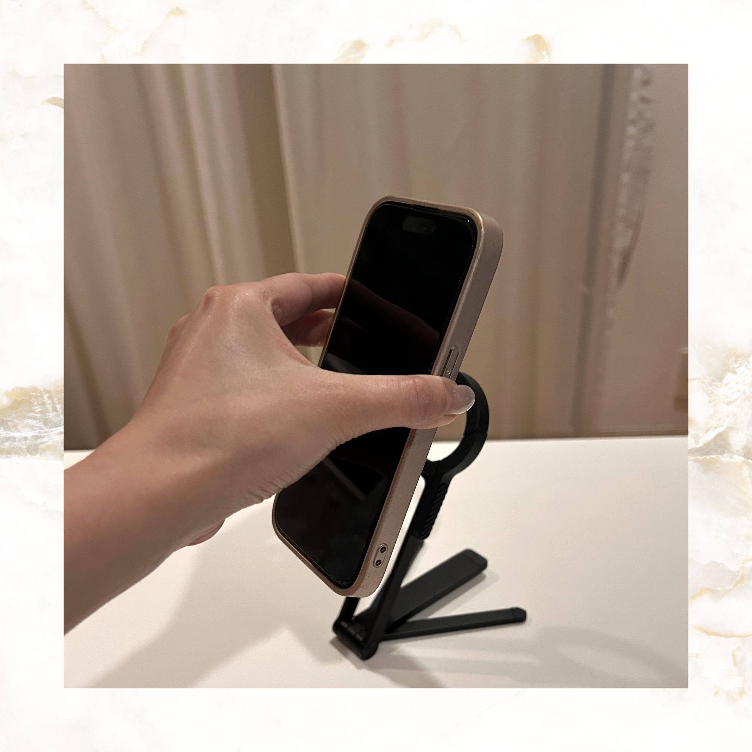 ���o�����ɂ�����ł��֗��I3WAY�X�}�z�X�^���h