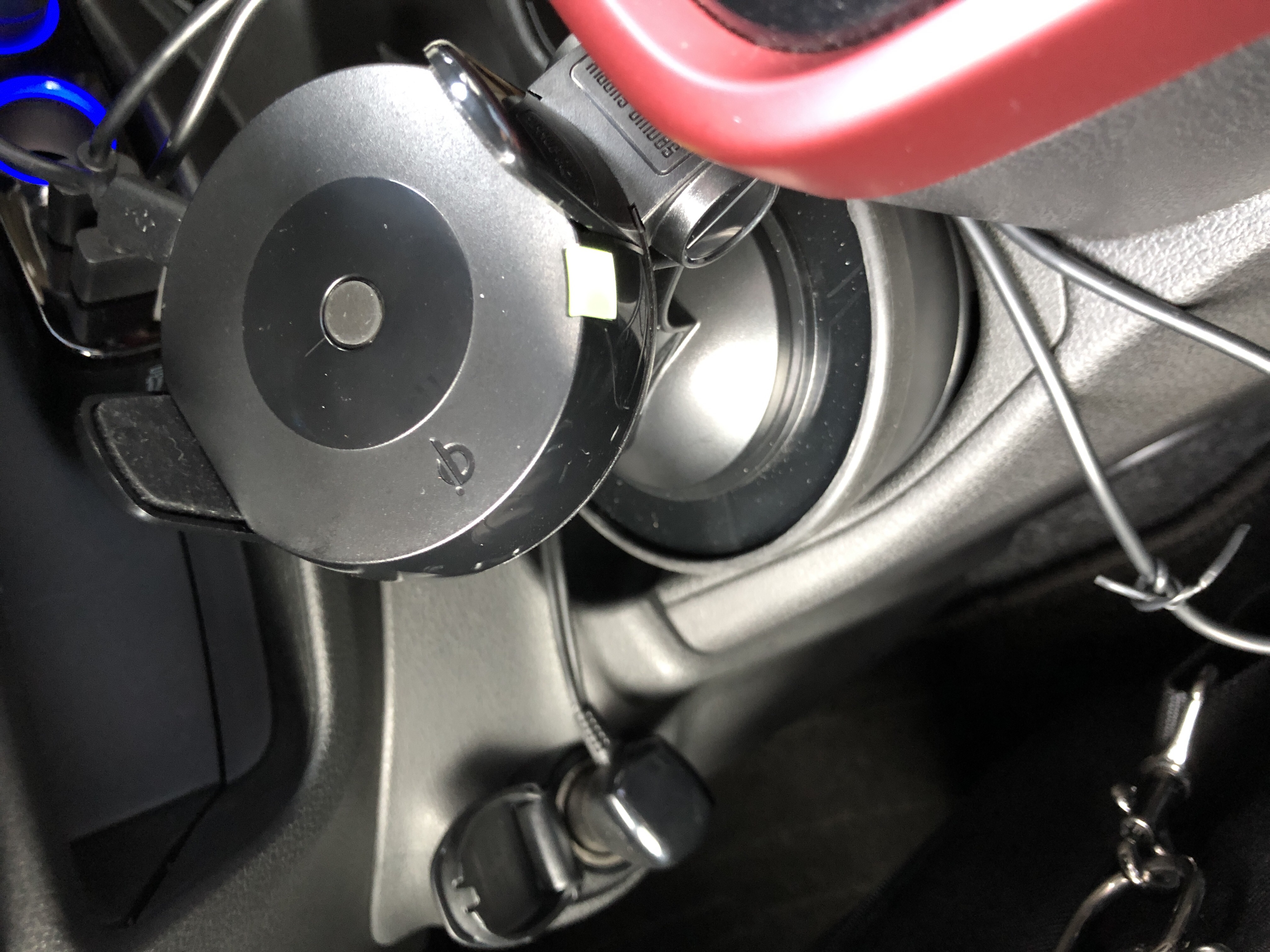 ドリンクホルダー用アタッチメント 吸盤固定式スマートフォンホルダー取り付け可能 カップホルダー対応 車載 0 Car038の販売商品 通販ならサンワダイレクト