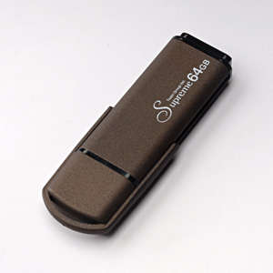 【クリックでお店のこの商品のページへ】USBフラッシュメモリ(大容量タイプ・64GB) 600-UT64G