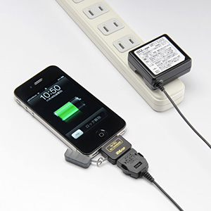 【クリックで詳細表示】iPhone-携帯電話充電器用変換アダプタ(au用) T5400C